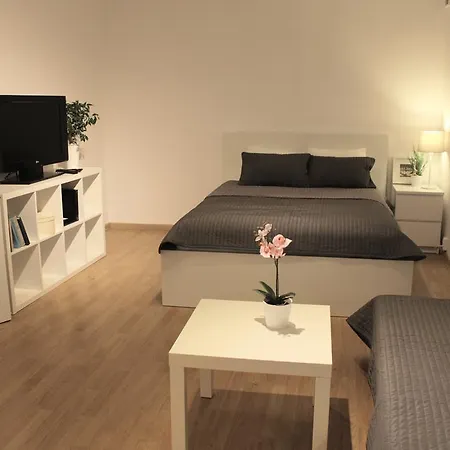 House Marszalkowska I * Varšava